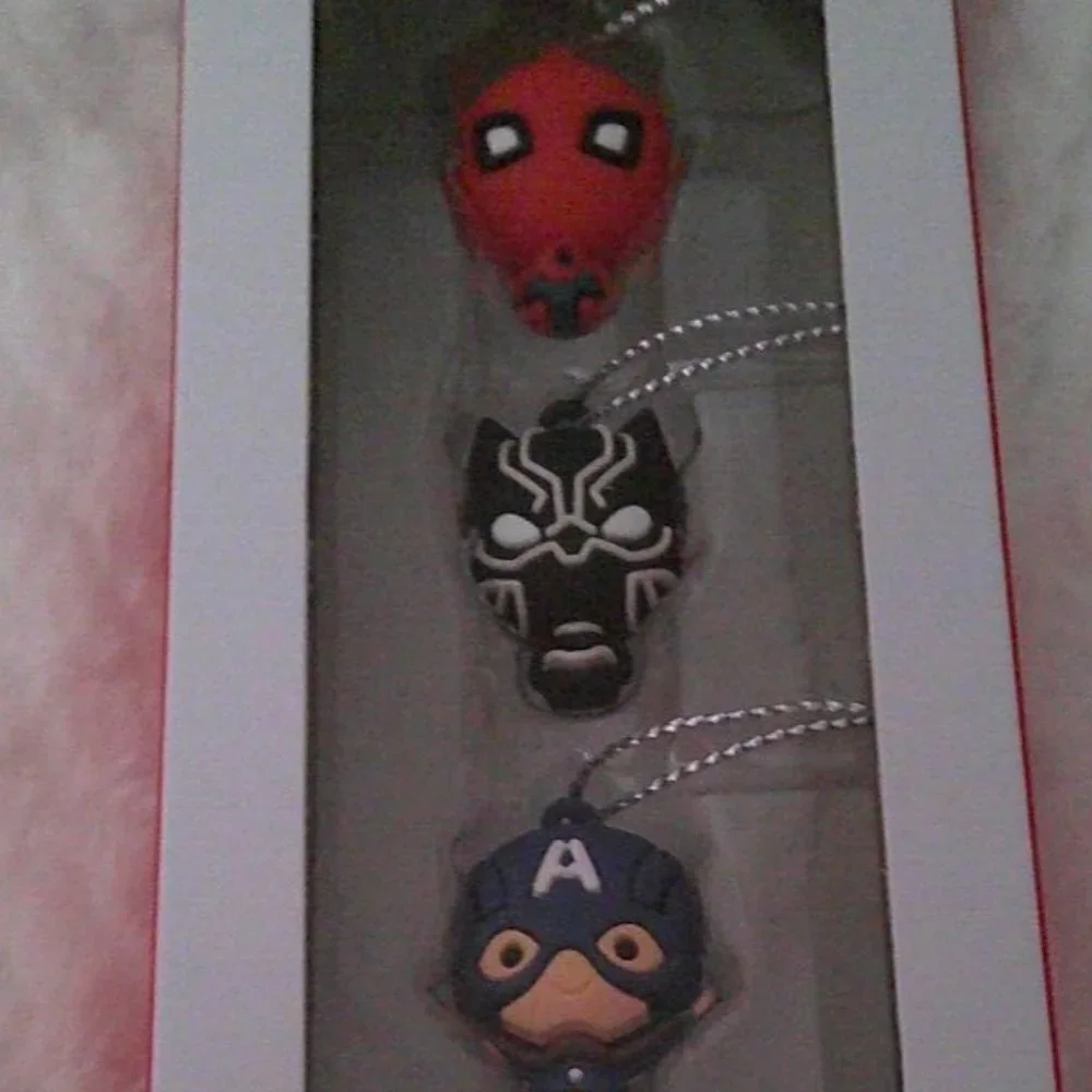 Hallmark Marvel Set of 3 Mini Ornaments Captain America, Black Panther & Spider